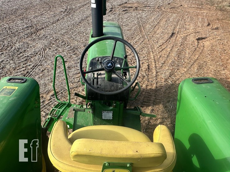 john-deere-4010-image-13