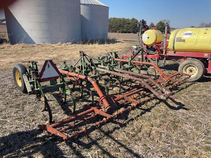 john-deere-c-image-5