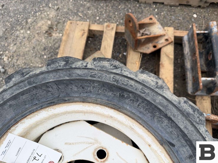 misc.-tractor-weights-and-brackets,-27x8.5-15-tires-and-rims-image-10