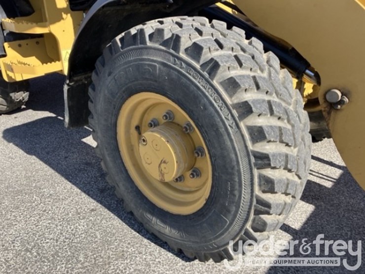 2014-caterpillar-907h2-image-14