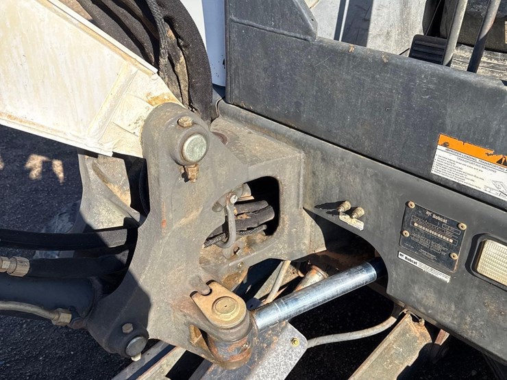 2017-bobcat-e35i-image-13