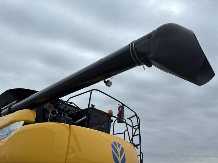 2009-new-holland-cr9060-image-21