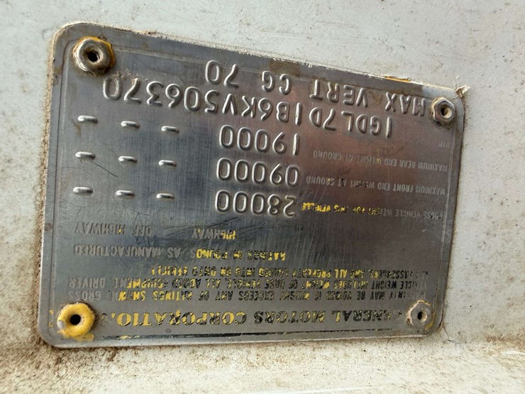 1989-gmc-7000-image-4