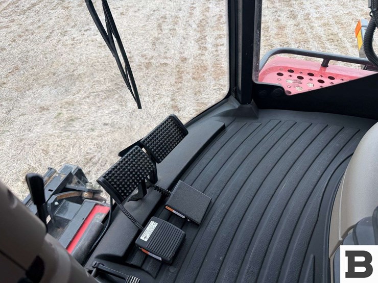 2020-case-ih-8250-image-125