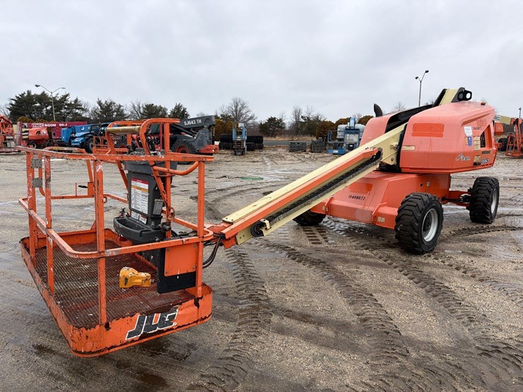 jlg-400s-image-3