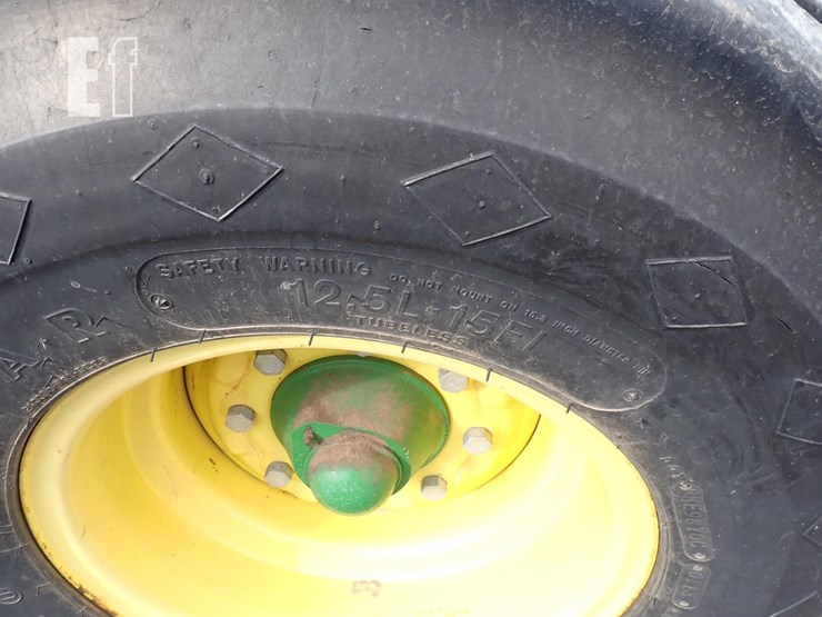 john-deere-2623-image-17