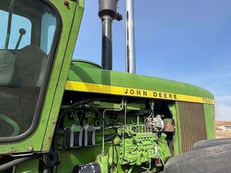 1974-john-deere-7520-image-5