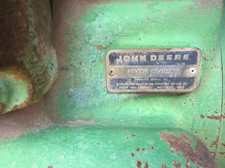 john-deere-4040-image-13