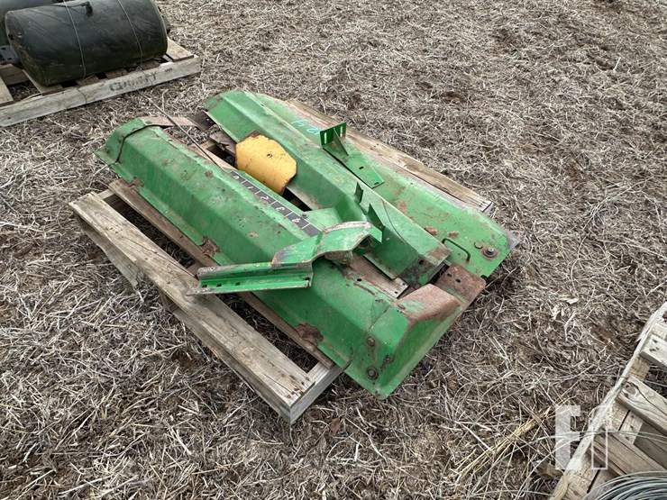 skid-with-side-tin-and-slats-image-3