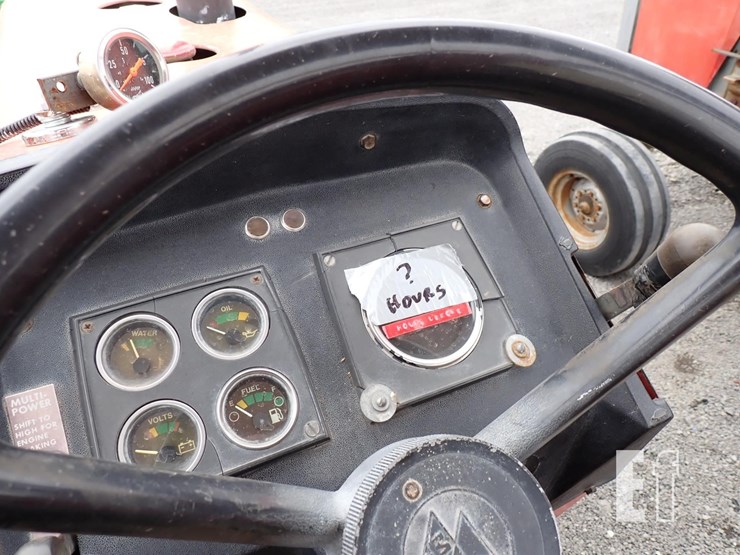 1982-massey-ferguson-265-image-16