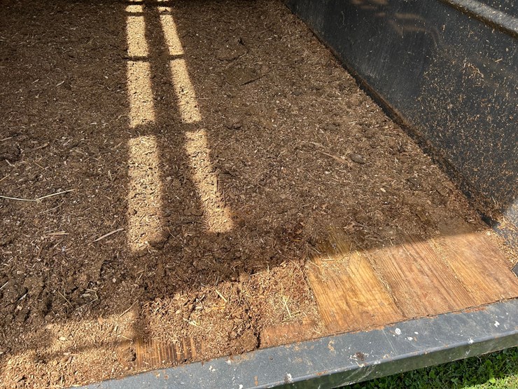 corn-pro-livestock-trailer-image-8