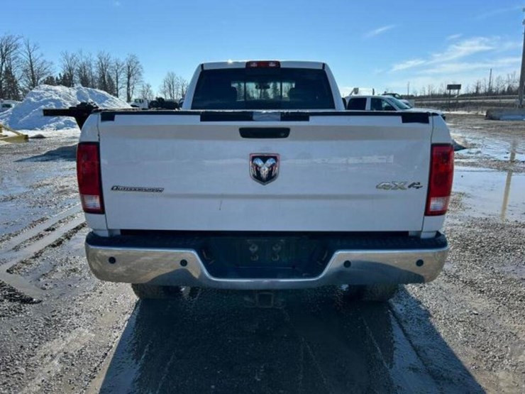 2018-dodge-2500-image-7