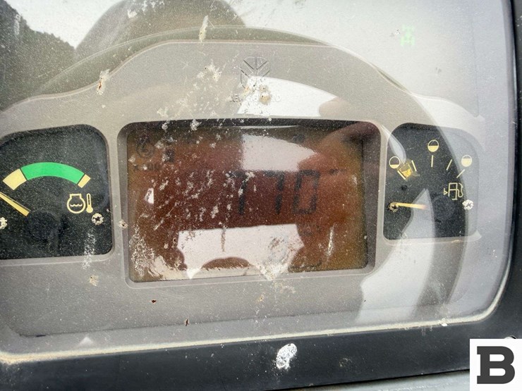 2002-new-holland-tn75v-image-51