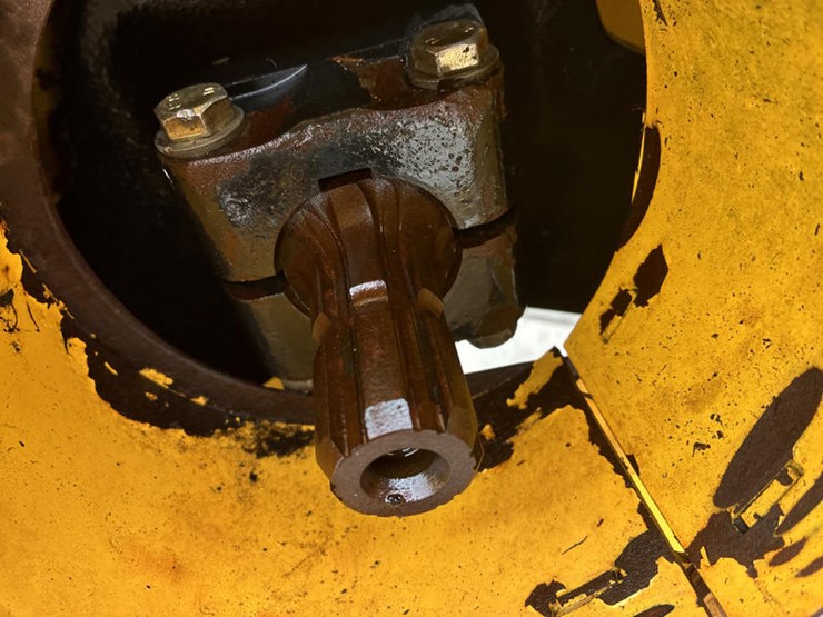 2009-new-holland-cr9060-image-23