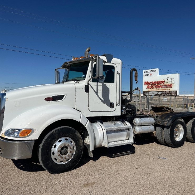 2012 PETERBILT 386