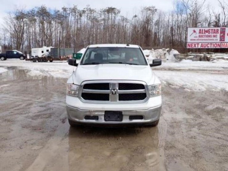 2018-dodge-ram-1500-image-8