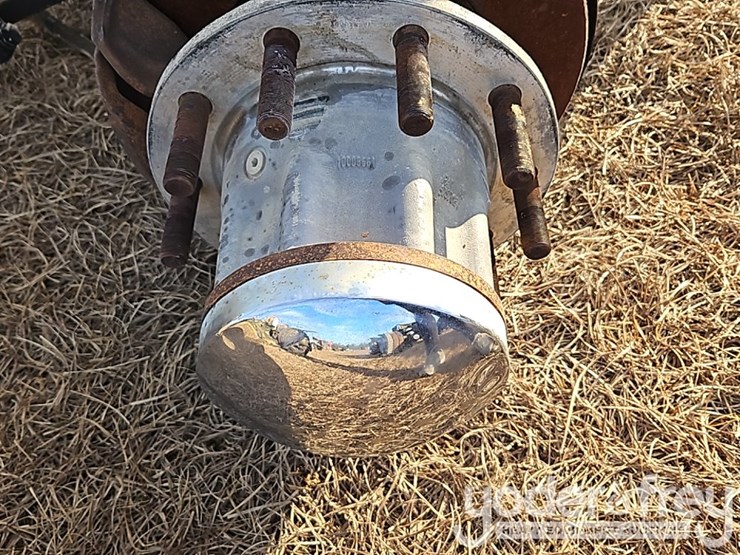 peterbilt-axle-image-10