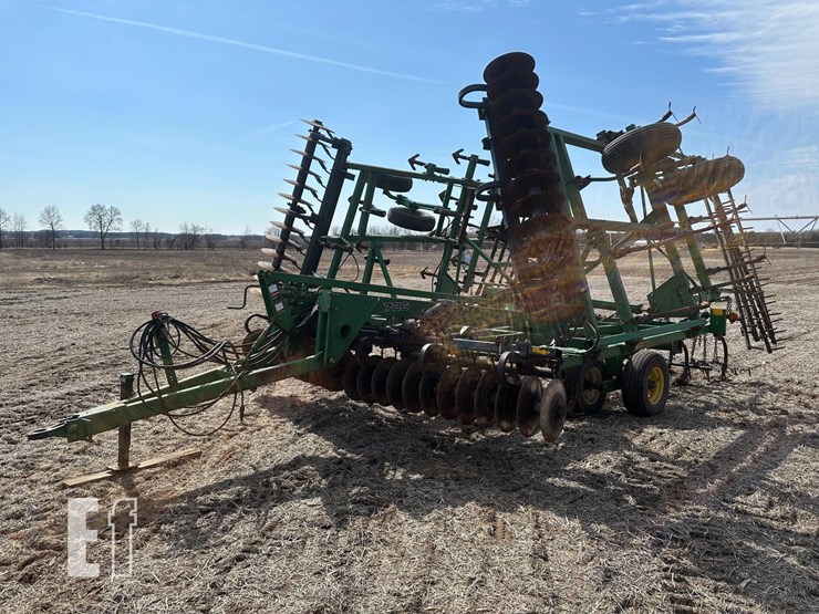 john-deere-726-image-2