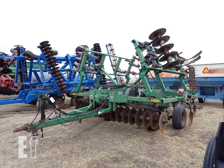 john-deere-714-image-1