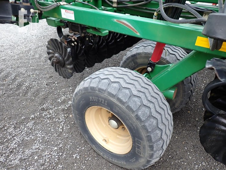 2015-great-plains-3000tm-image-17