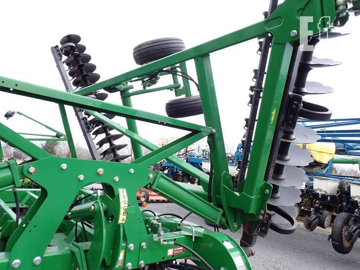 john-deere-2623-image-6