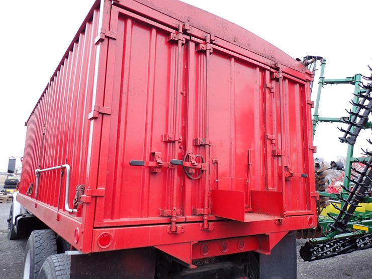 chevrolet-c70-image-10