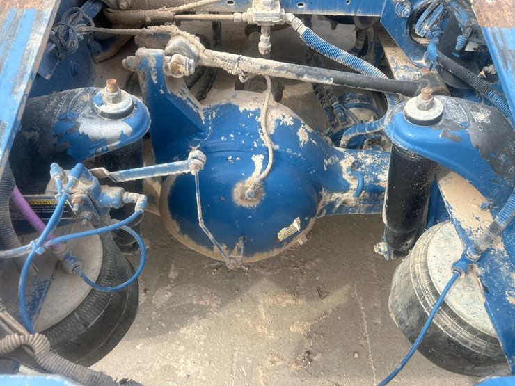 2011-peterbilt-367-image-5