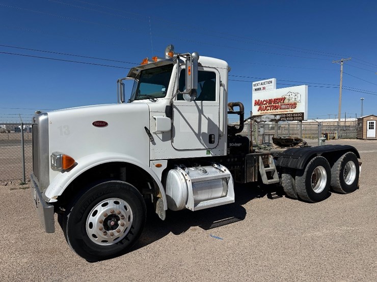2008-peterbilt-365-image-1