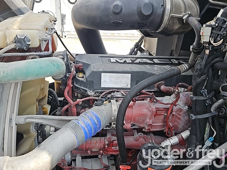 2021-mack-mack-anthem-t64-6x4-truck-tractor,-day-cab,-mp-7-425hp-diesel-engine,-automatic-m-drive-transmission-image-25