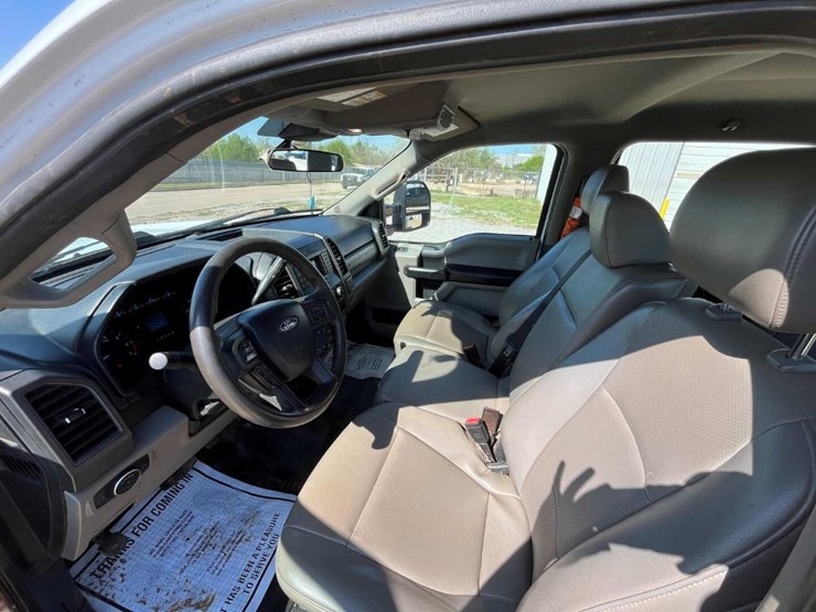 2020-ford-f350-image-7