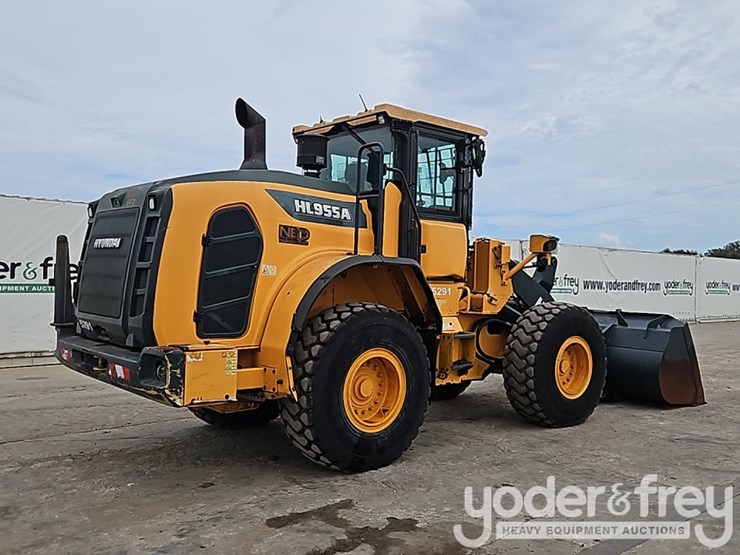 2022-hyundai-hl955a-image-5