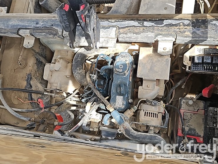 2021-club-car-carryall-1700d-image-19