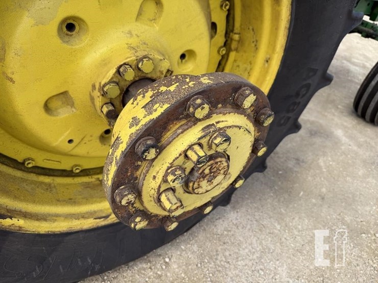 john-deere-4840-image-9