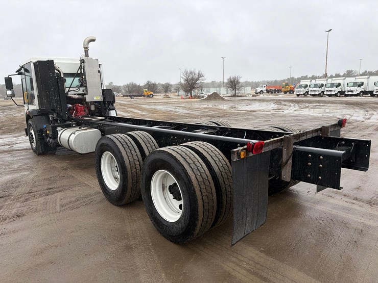 2024-dennis-eagle-proview-image-5