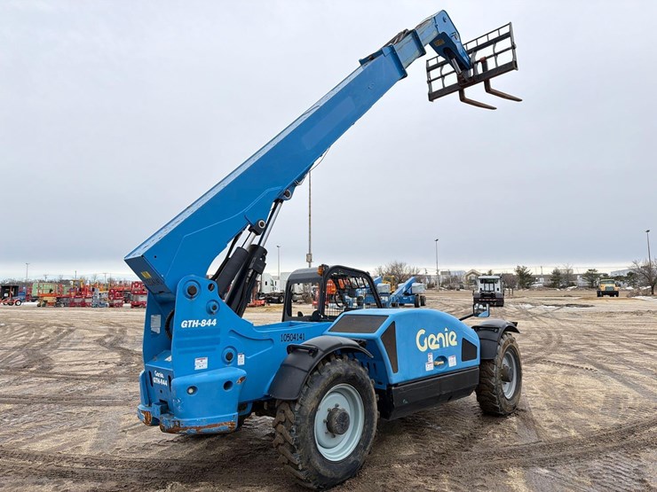 2016-genie-gth844-image-6