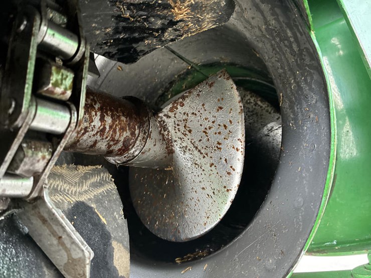 2014-john-deere-s670-image-82