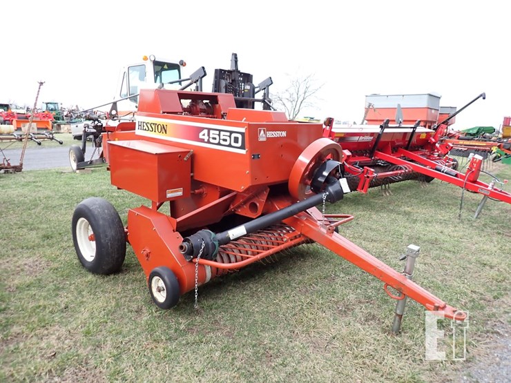 hesston-4550-image-2