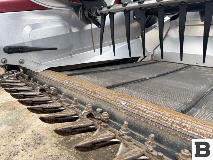 2023-mac-don-fd240-image-29