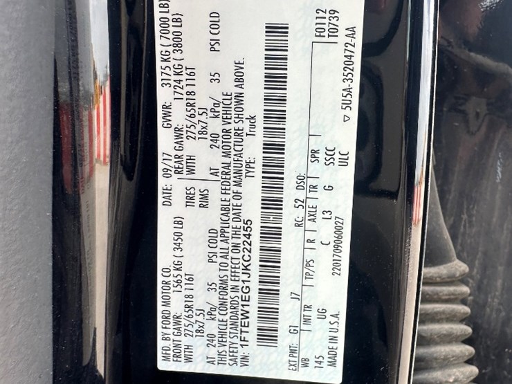 2018-ford-f150-image-17