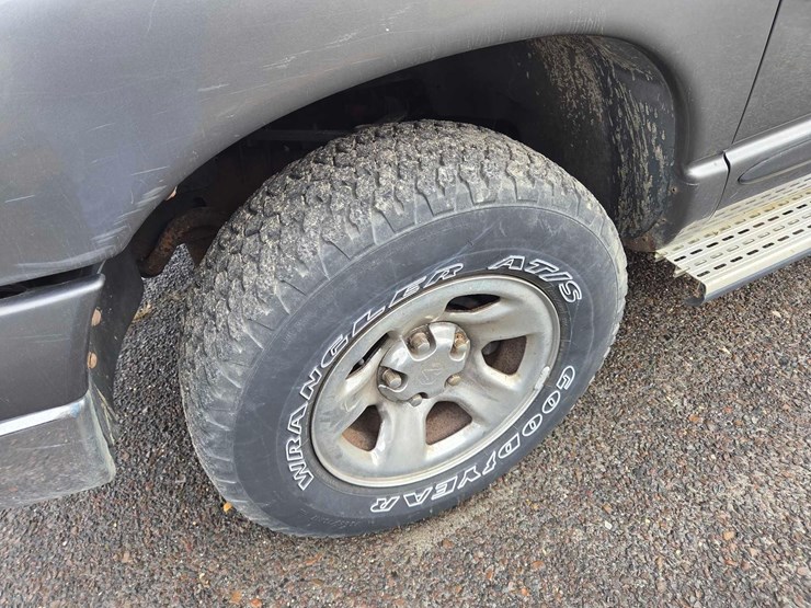 2005-dodge-ram-1500-image-10