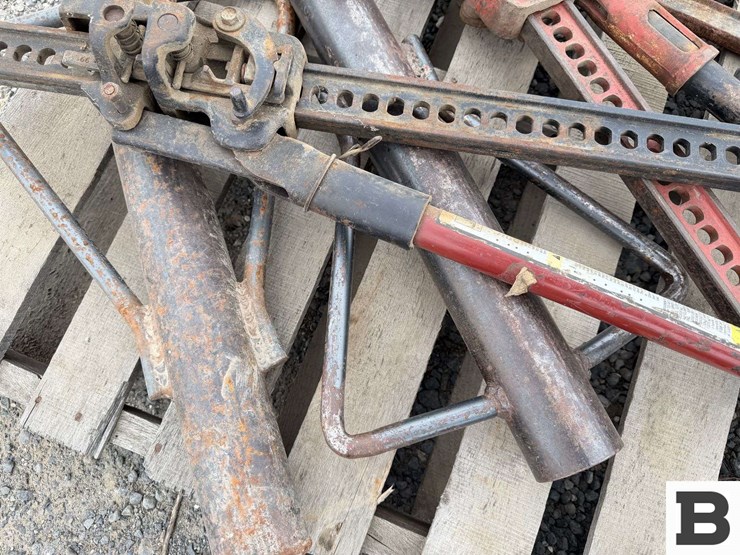 hi-lift-jacks,-grease-guns,-post-pounders,-misc.-tools-image-7