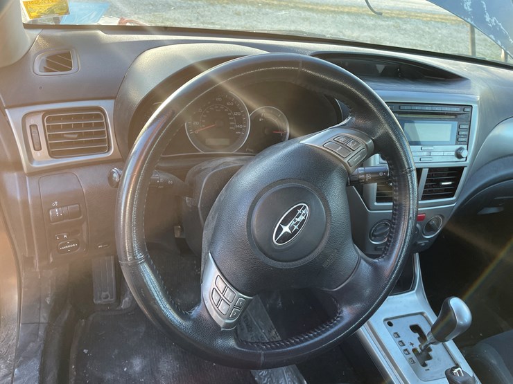 #2039-•-2009-subaru-impreza-awd-wagon-(has-wi-title)-image-29