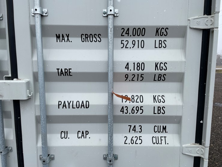 #2025-•-40'-high-cube-shipping-container-image-10