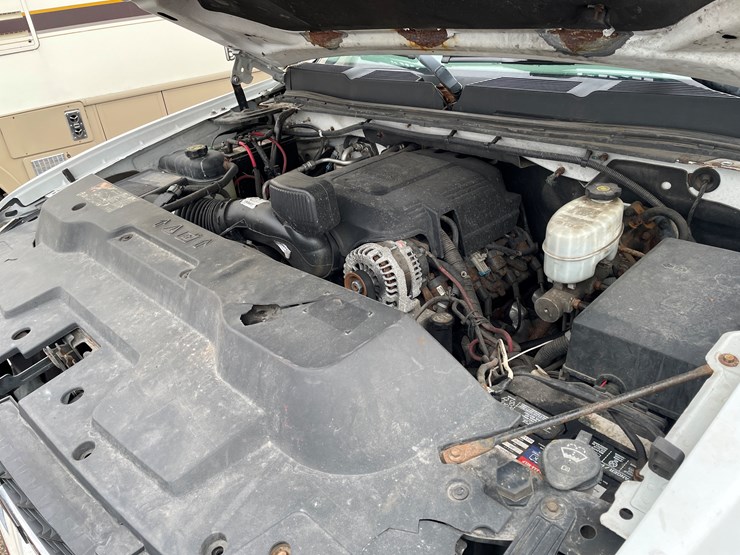 2012-chevrolet-2500hd-image-37