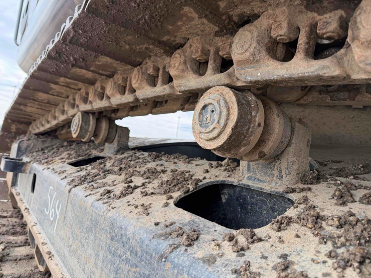 2023-hitachi-zx225us-image-15