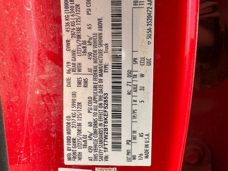 2019-ford-f250-image-16