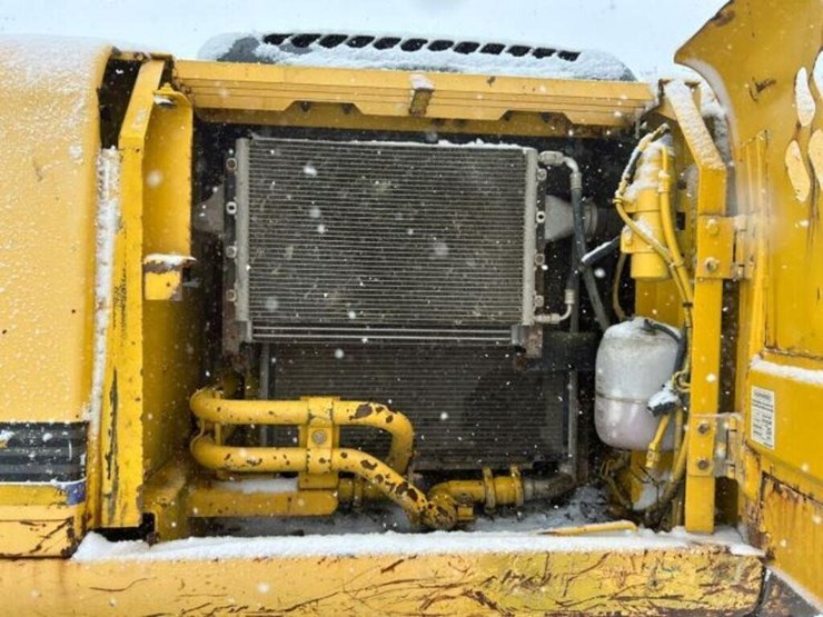 2000-kobelco-sk210-lc-image-33