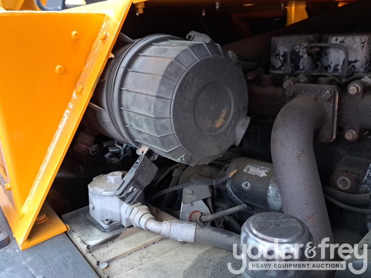 benford-6-ton-swivel-skip-dumper,-roll-bar-image-33