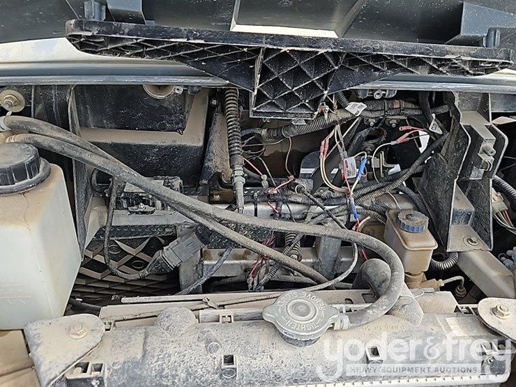 2021-club-car-carryall-1700d-image-20