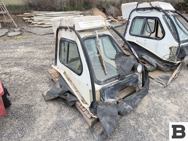 key-dollar-cab-orchard-tractor-cab-image-4
